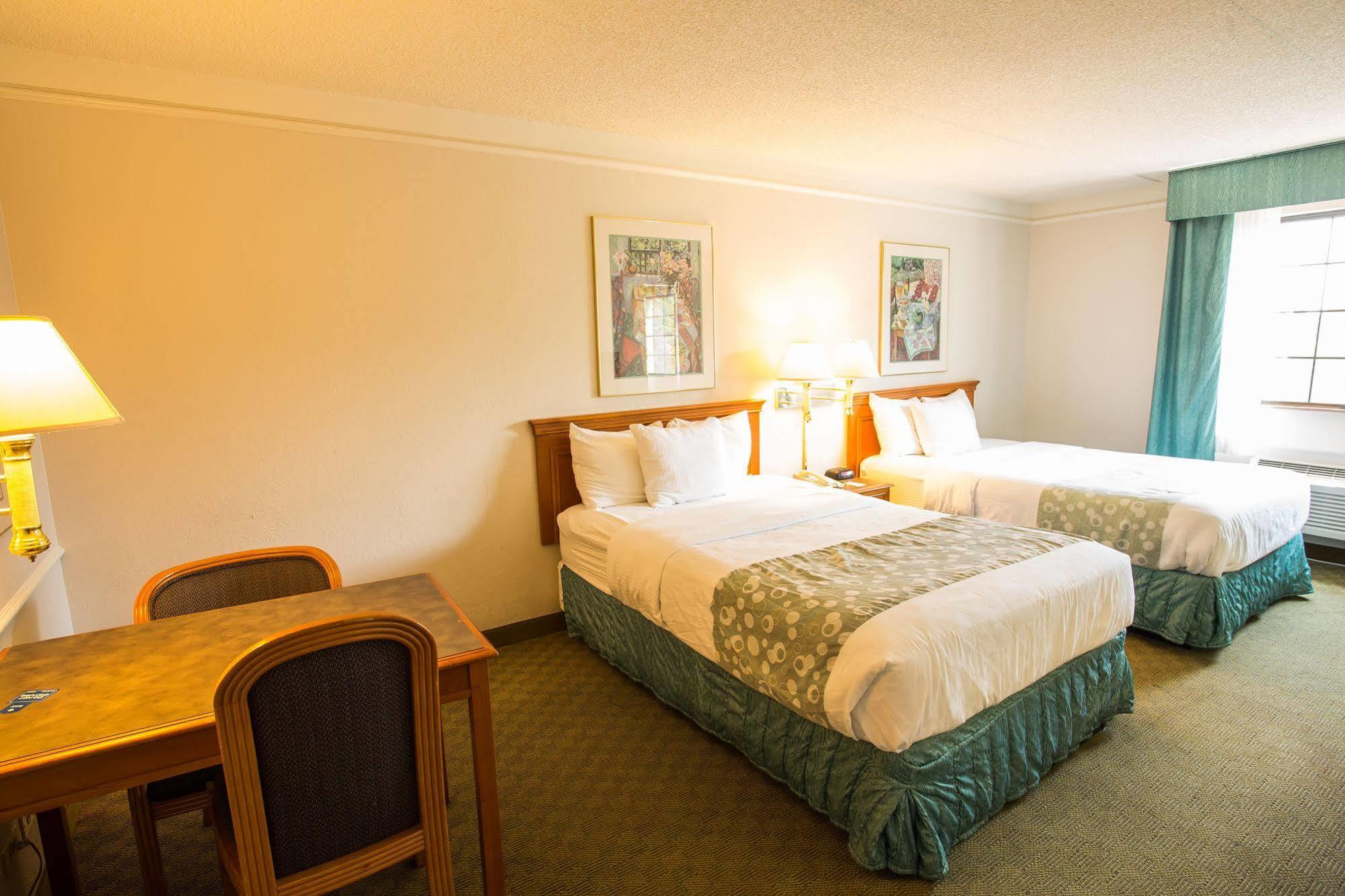 Country Inn & Suites By Radisson, Chicago-Hoffman Хофман Истейтс Екстериор снимка